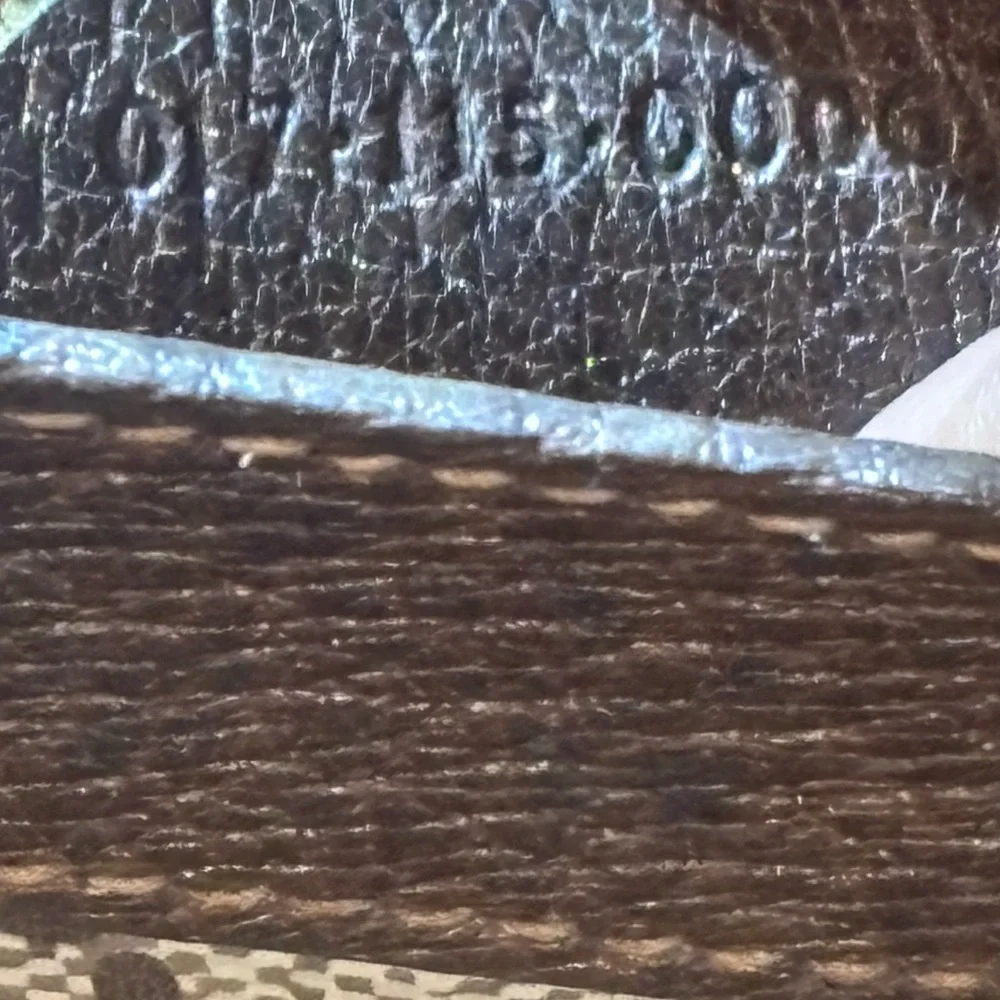 Gucci Monogram Canvas Leather Portfolio Vintage Laptop Bag - Picture 13 of 17